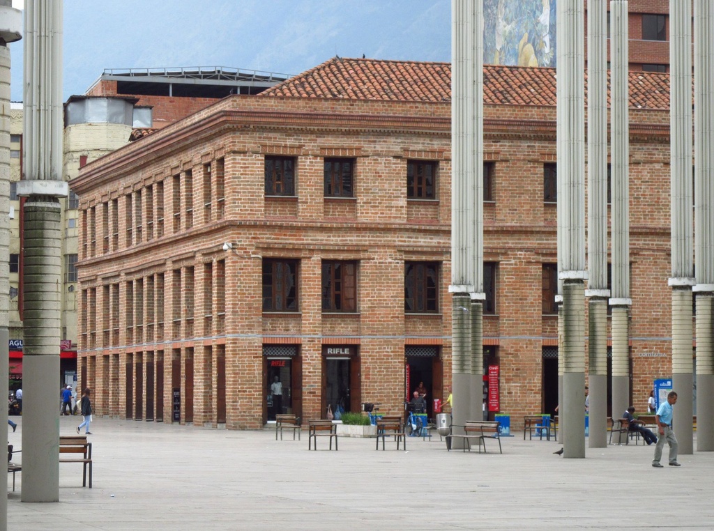 TOUR URBANO