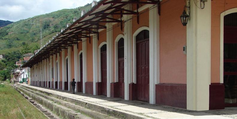 ESTACION MED 1.jpg