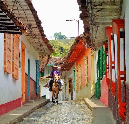 ENCANTO CAMPESINO